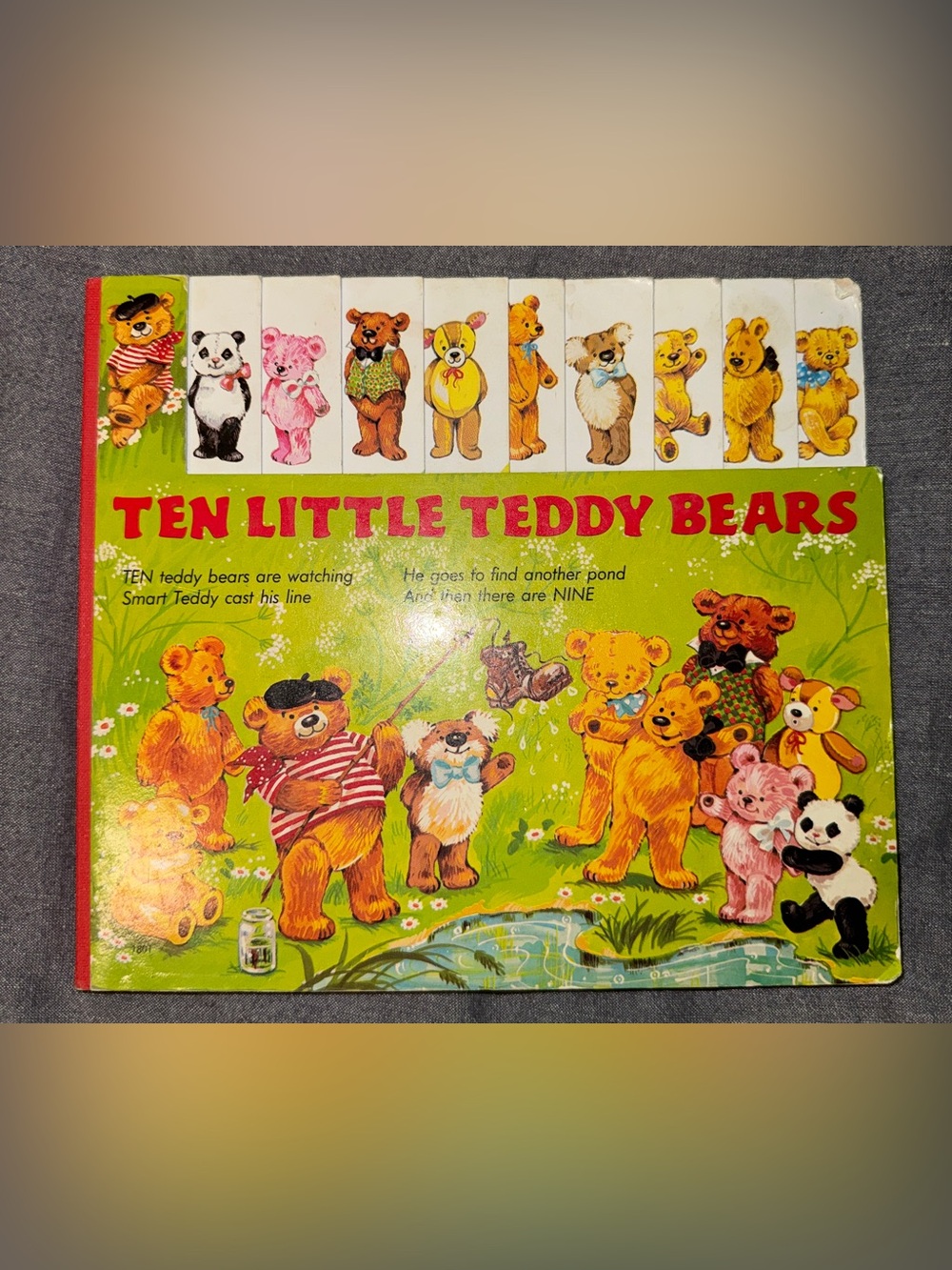 Vintage 1982 Ten Little Teddy Bears Board Book